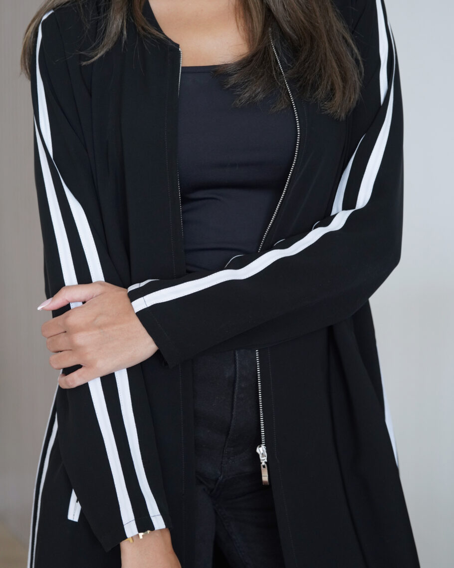 SHE630 - Image 4