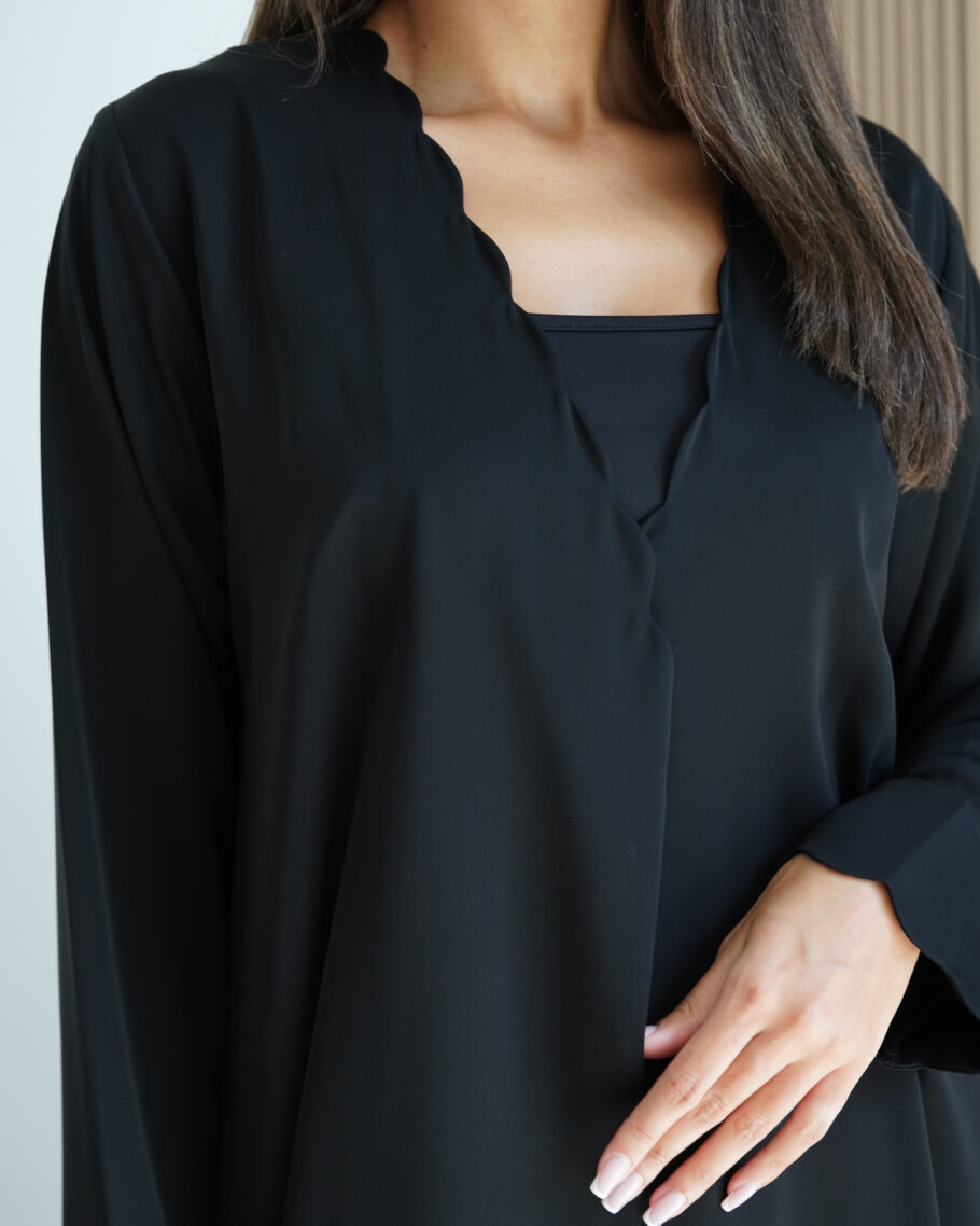 She637 - Image 2