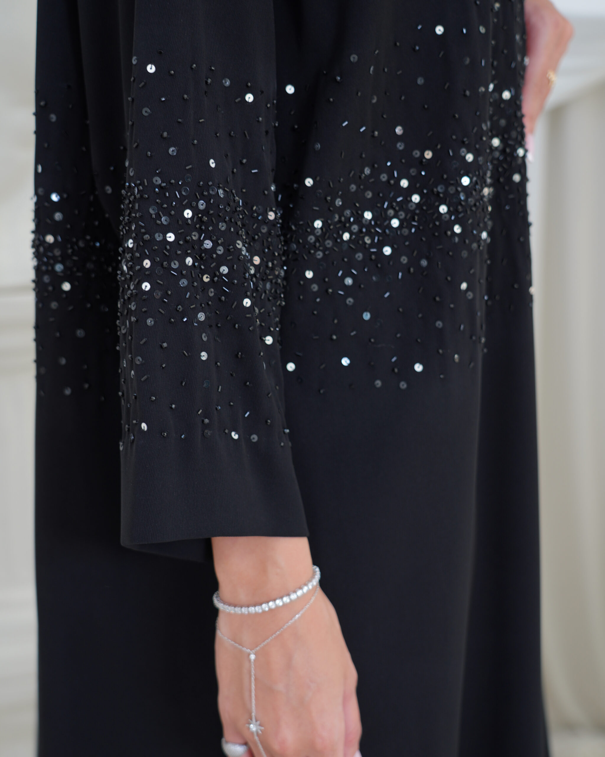 Queen of Bling - Image 4